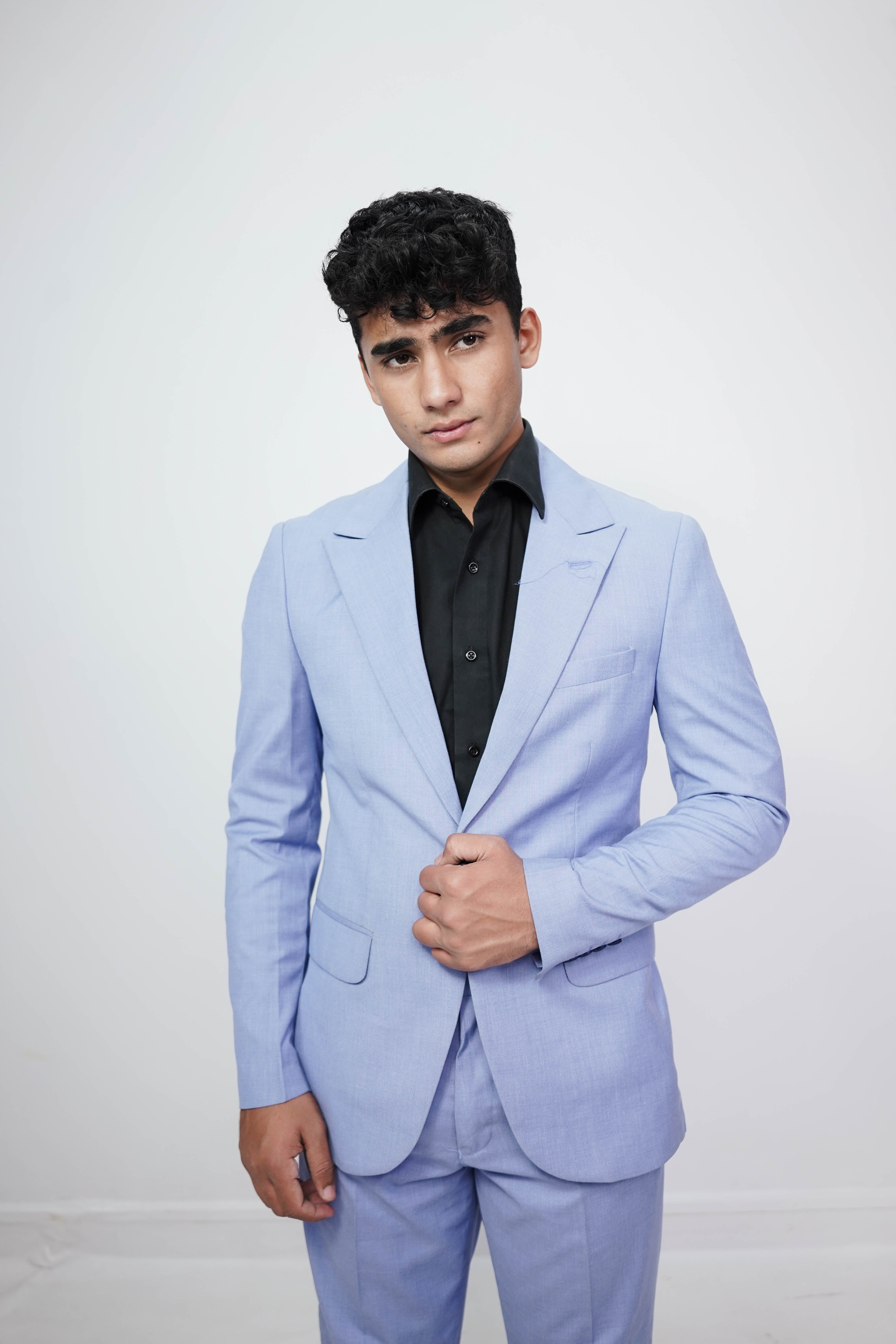 Vogue & Threads Two-Piece suit - Wedding PromSuit