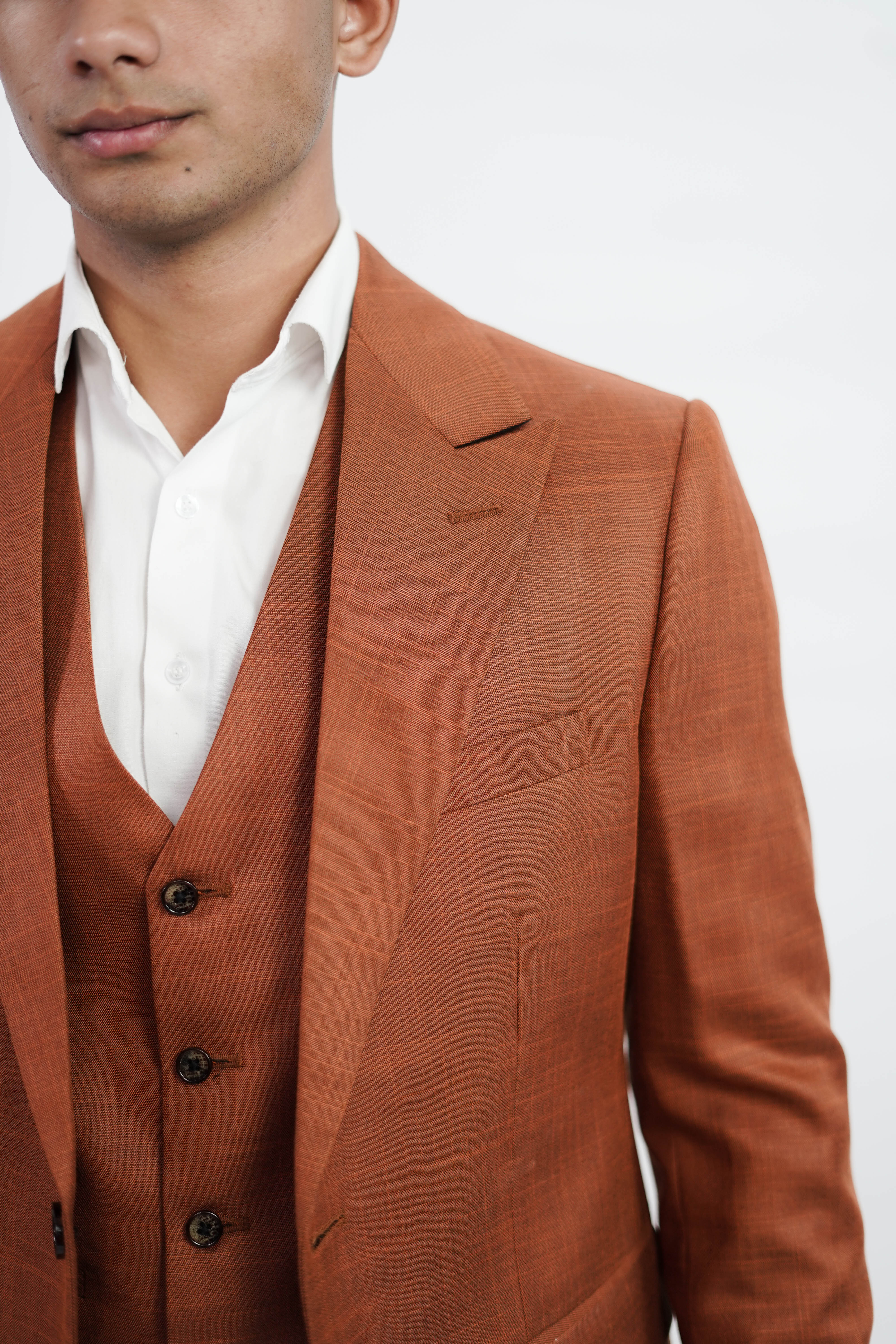 Vogue & Threads 3-Piece suit- Regular Fit High-End Formalwear for Porms & weddings