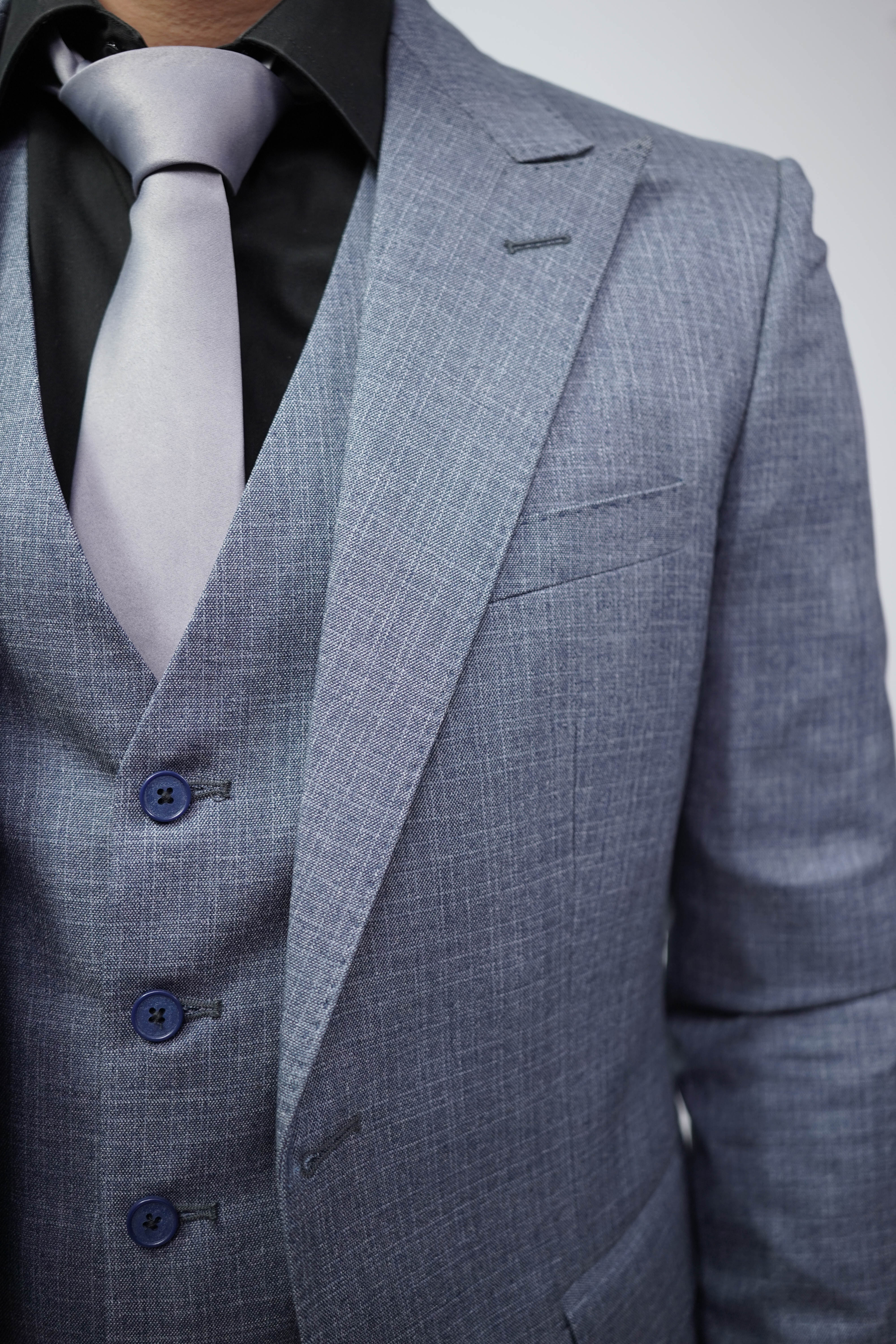 VogueNThreads 3-Piece suit- Custom Fit High-End Formalwear for Every Occasion-VogueNThreads