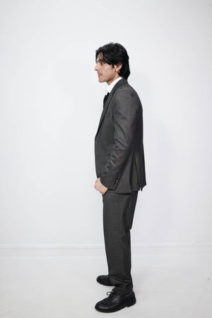 VogueNThreads 3-Piece suit- Custom Fit High-End Formalwear for Every Occasion-VogueNThreads