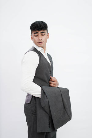 VogueNThreads 3-Piece suit- Custom Fit High-End Formalwear for Every Occasion-VogueNThreads