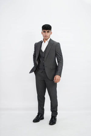 VogueNThreads 3-Piece suit- Custom Fit High-End Formalwear for Every Occasion-VogueNThreads