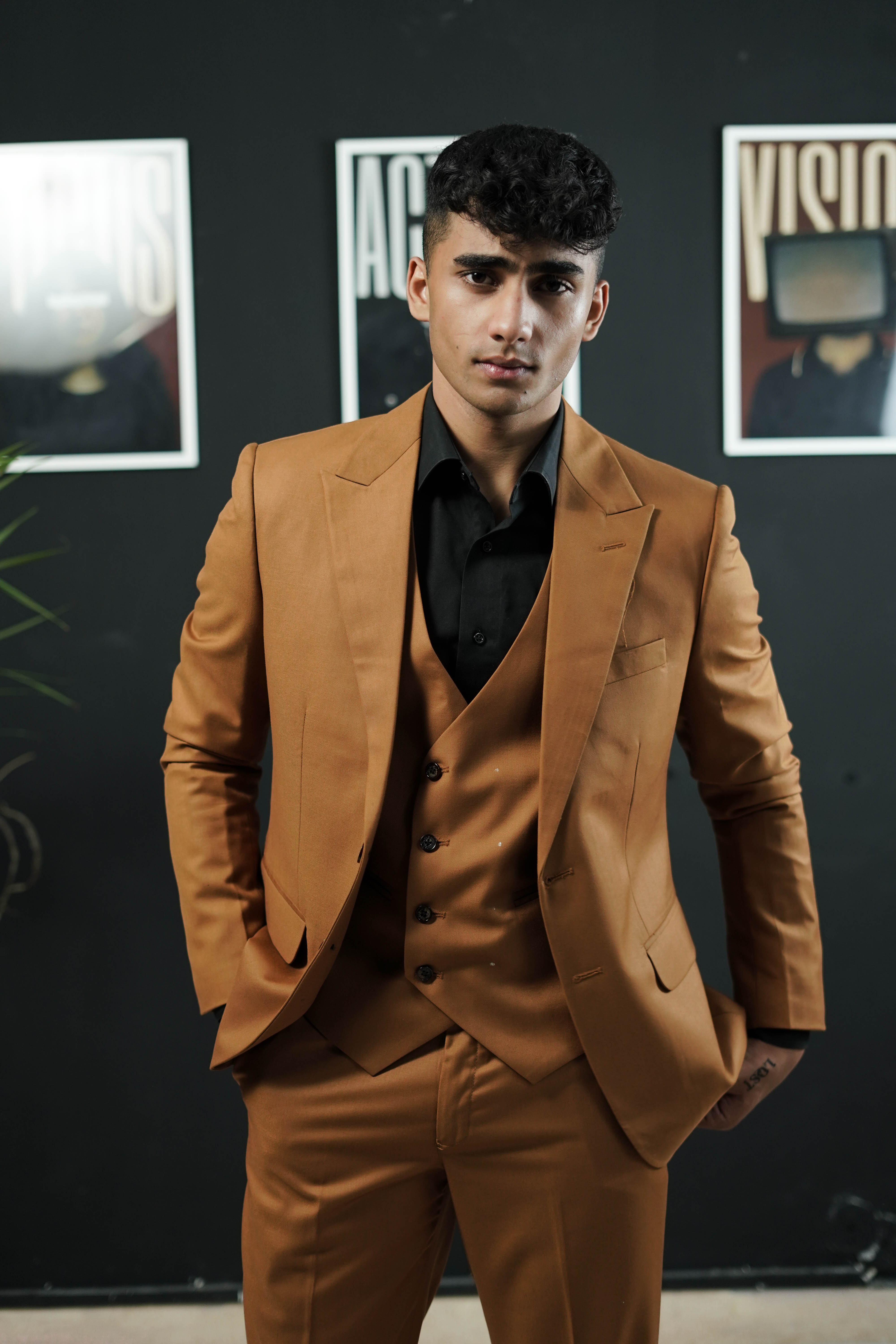 VogueNThreads 3-Piece suit - Elegant Formal Wear for Weddings & Events-VogueNThreads