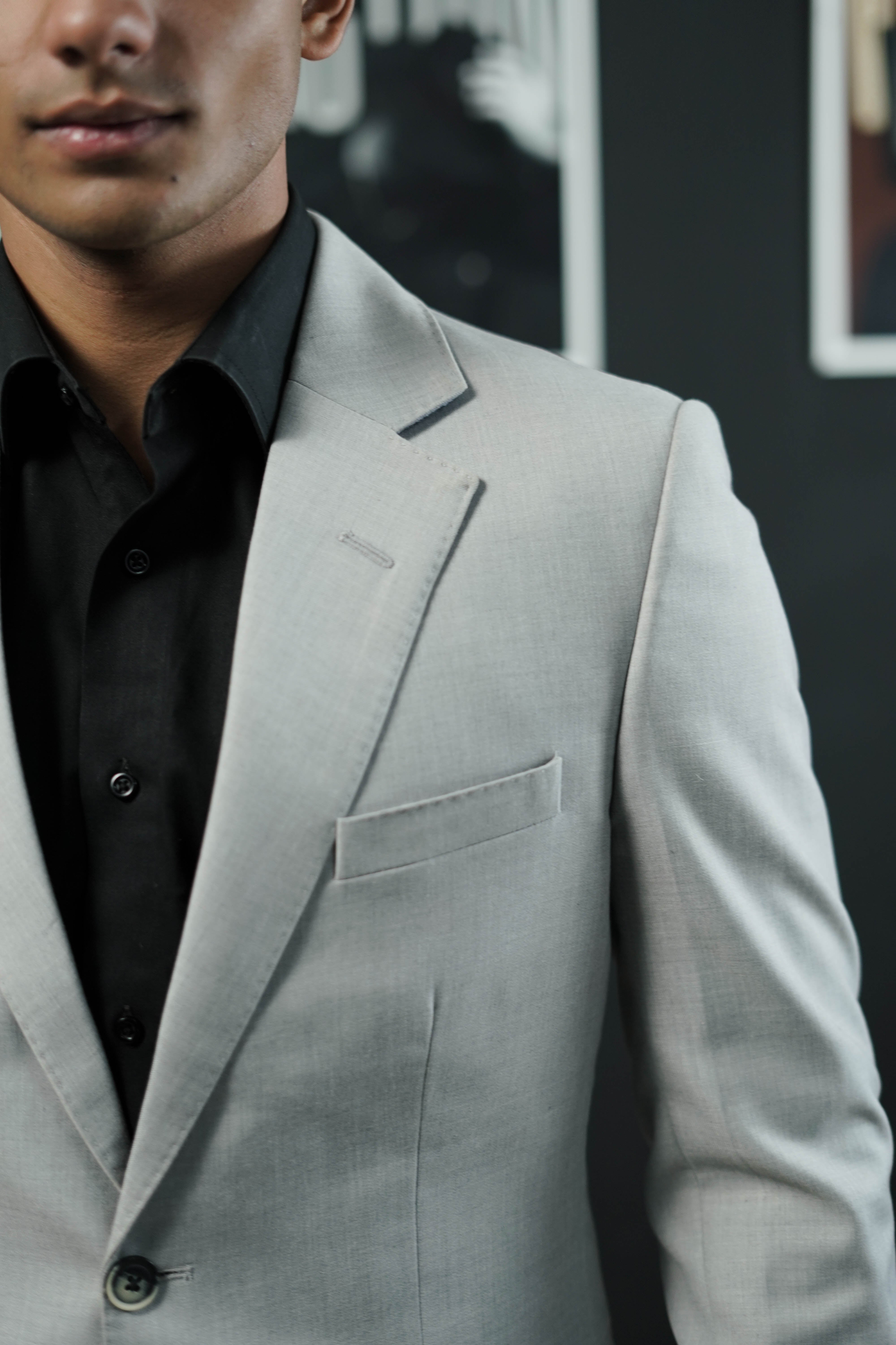 Vogue & Threads 3-Piece suit- Custom Fit High-End Formalwear for Every Occasion