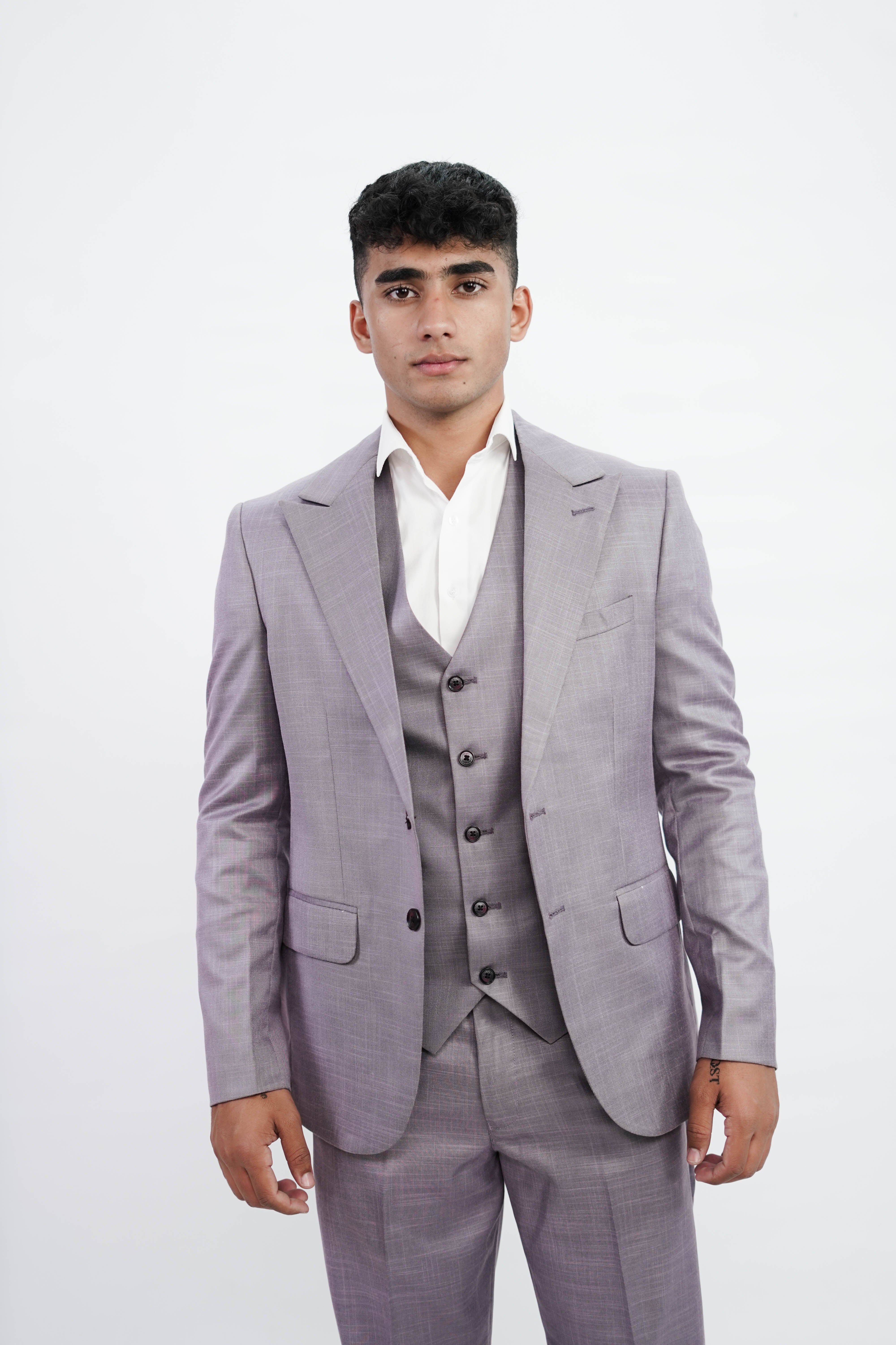 Vogue & Threads 3-Piece suit- Formal wedding suit-VogueNThreads