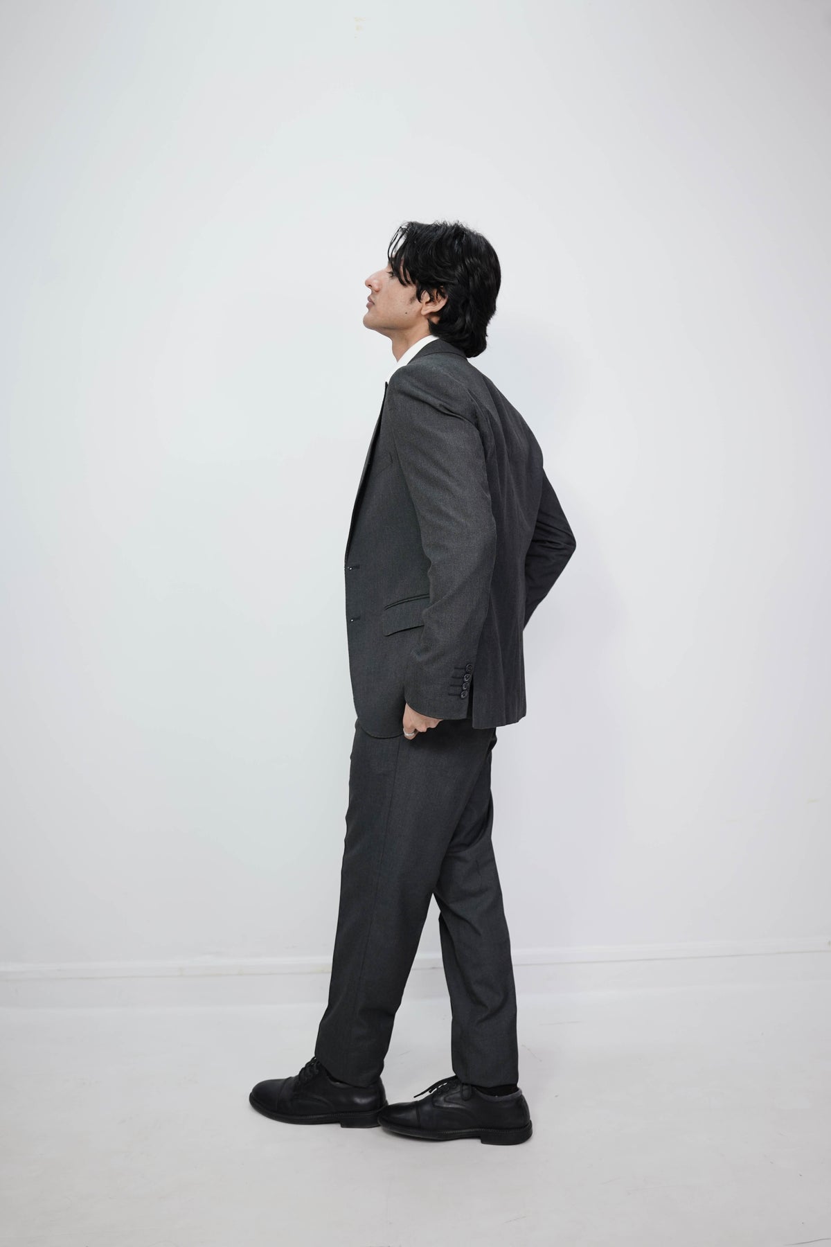 VogueNThreads 3-Piece suit- Custom Fit High-End Formalwear for Every Occasion-suits-VogueNThreads