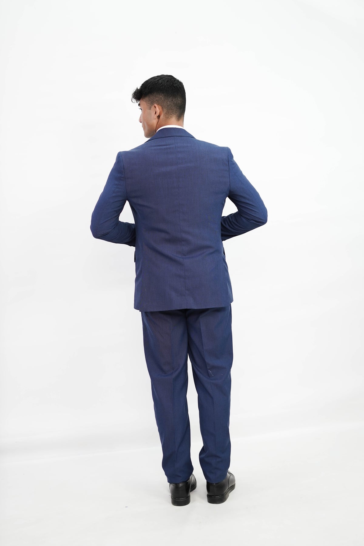 VogueNThreads 3-Piece suit- Elegant Two-Piece Outfit for Grooms & Guests-suits-VogueNThreads