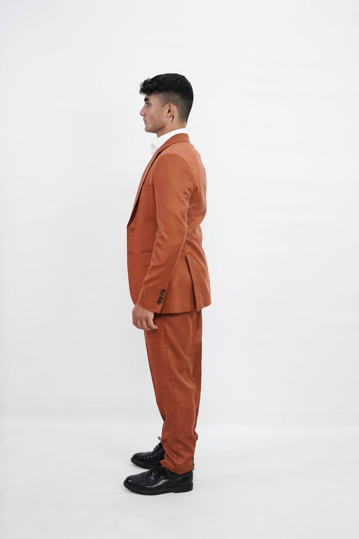 VogueNThreads 3-Piece suit- Regular Fit High-End Formalwear for Porms & weddings-VogueNThreads