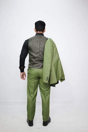 VogueNThreads Men’s three piece suit-Regular Fit Olive Green Suit for wedding-VogueNThreads