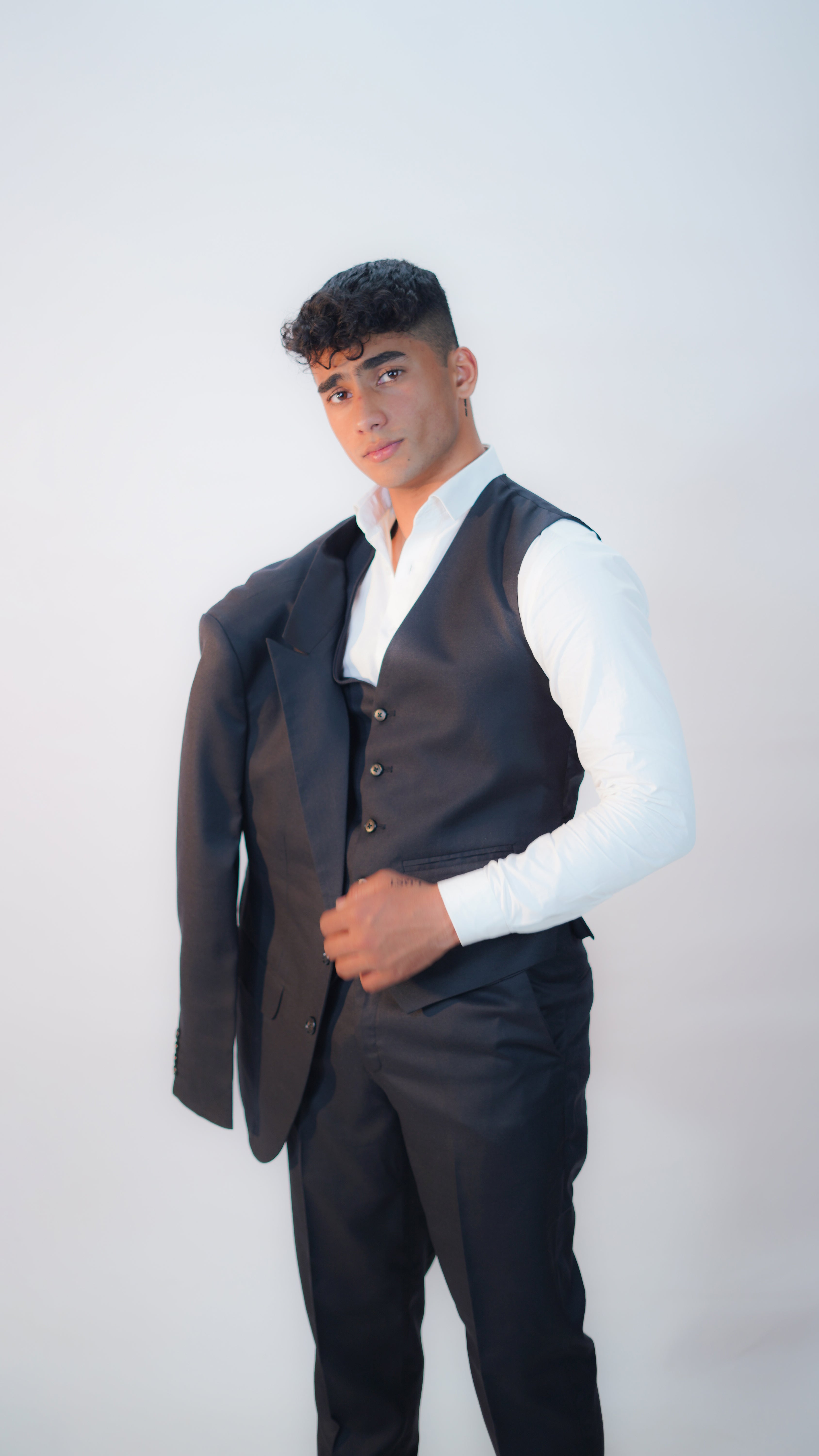 VogueNThreads Three-Piece suit - Wedding PromSuit-VogueNThreads