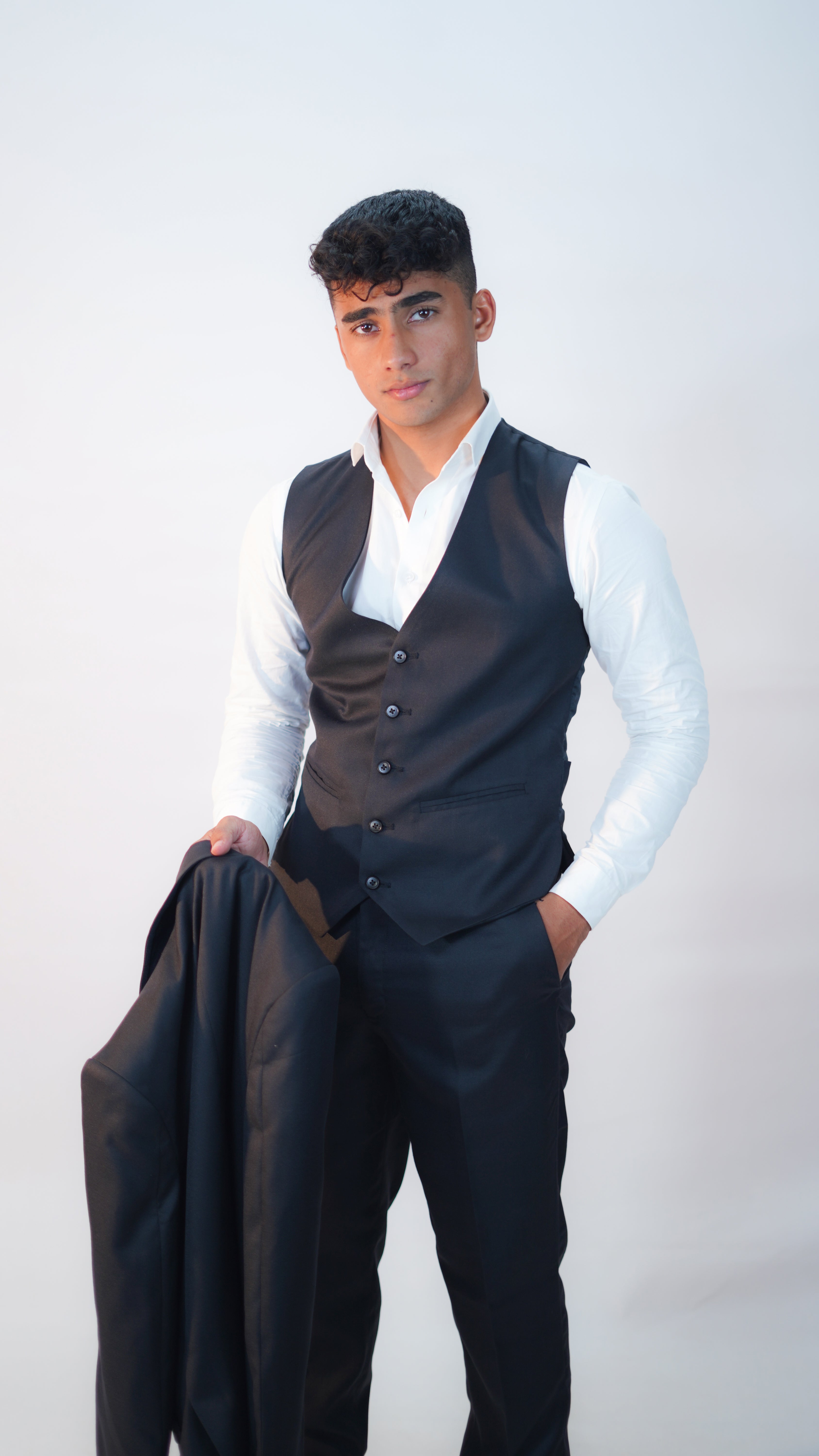 VogueNThreads Three-Piece suit - Wedding PromSuit-VogueNThreads